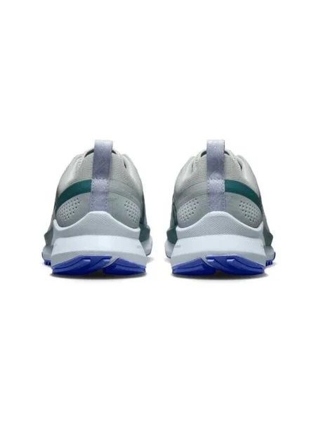 Pantofi Nike gri