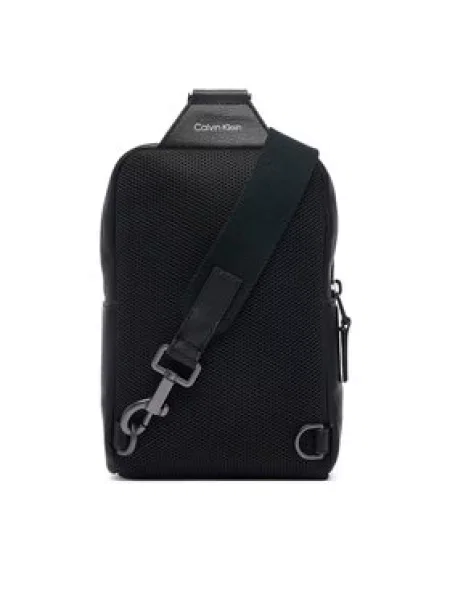Taška cez rameno Calvin Klein Emblem Hw Sling čierna