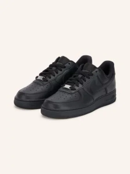 Nike Tenisky Air Force 1 07 černá