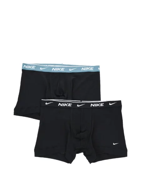 Scurt chiloți Nike cu imagine cu model floral negru