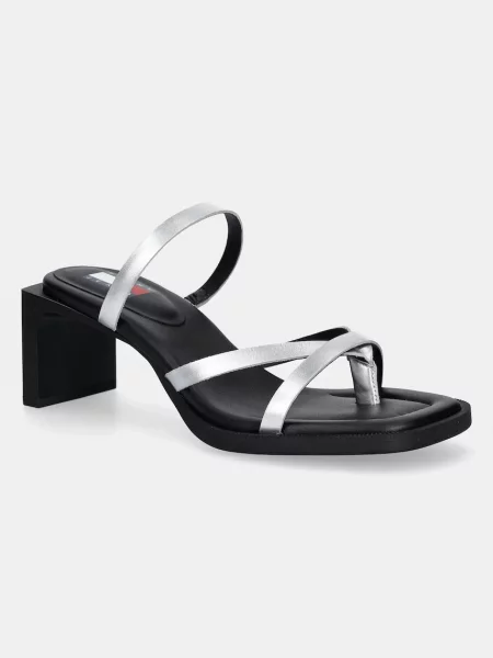 Кожени чехли Tommy Jeans THE SOHO SANDAL METALLIC с дебел сребристо
