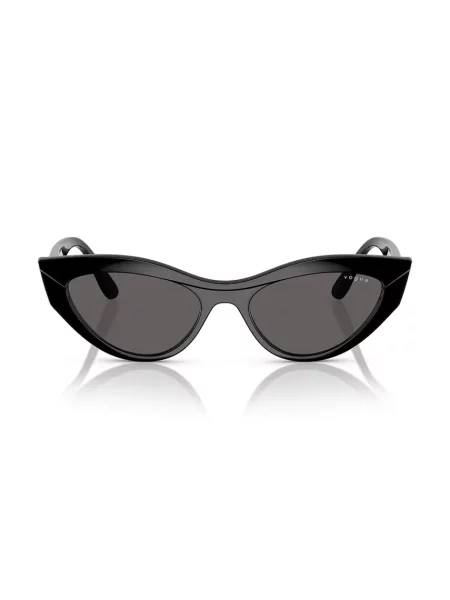 Солнцезащитные очки Vogue черные