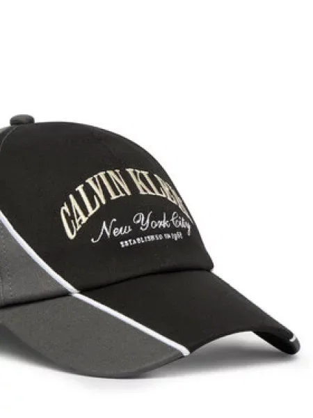 Calvin Klein Kapa s šiltom Two Tone Seasonal Graphic Cap črna