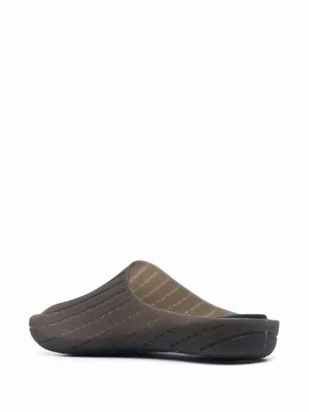 Slip-on чехли Camper черно