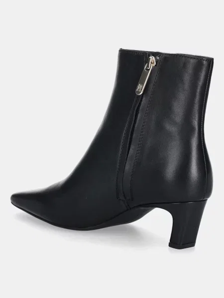 Kožené kotníkové boty Tommy Hilfiger SQUARE TOE KITTEN BOOTIE na černá