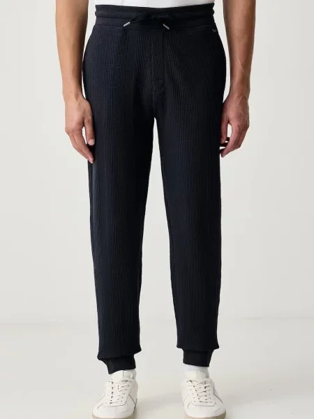 BOSS BLACK Pantaloni de trening Structure negru