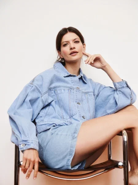 Kurtka jeansowa Moodo czarna