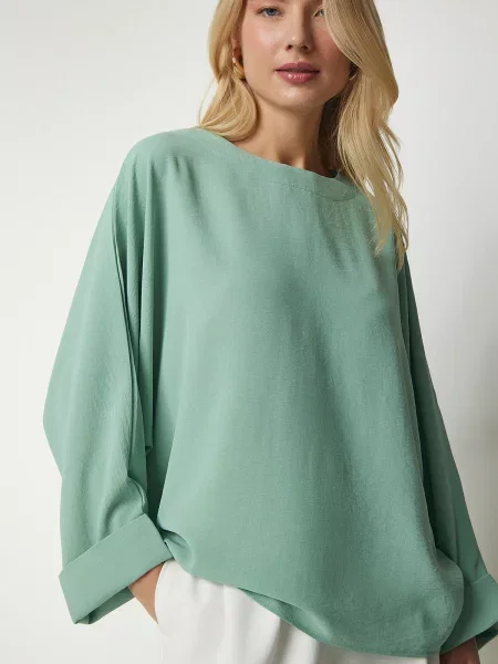 Bluzka Happiness İstanbul z nietoperzowym rękawem zielona