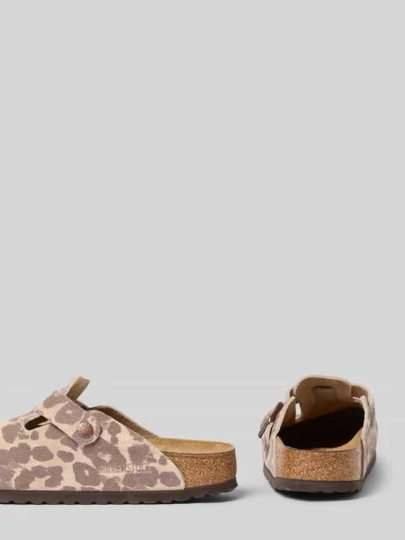Klapki Birkenstock wsuwane brązowe