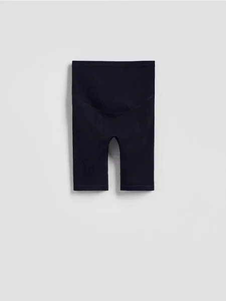 Pantaloni scurți Reserved