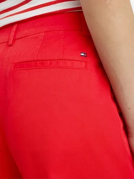 Pantaloni scurți Tommy Hilfiger roșu