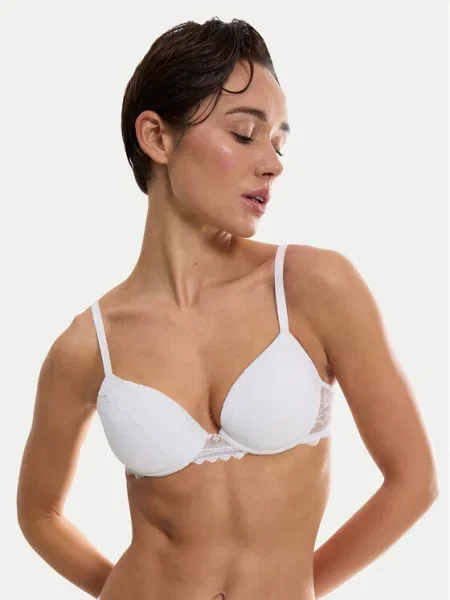 Triumph Sutien cu armătură Comfort Allure alb