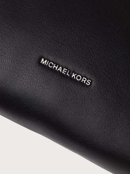 Кожаный клатч Michael Michael Kors