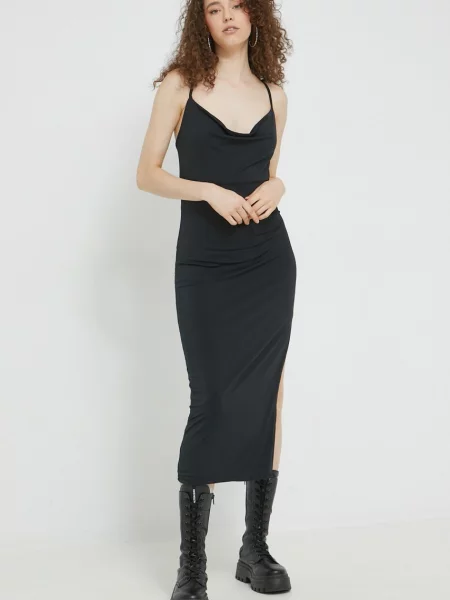 Obleka Abercrombie & Fitch črna