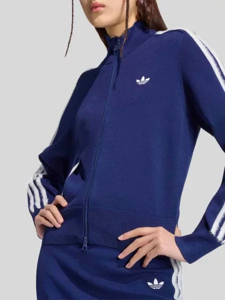 Kardigan rozpinany o kroju slim fit z mieszanki z wyhaftowanym logo Adidas Originals granatowy