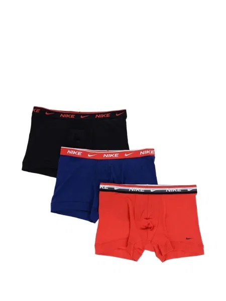 Scurt chiloți Nike cu imagine cu model floral negru