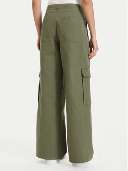 Tommy Jeans Kargo hlače Wide Leg zelena