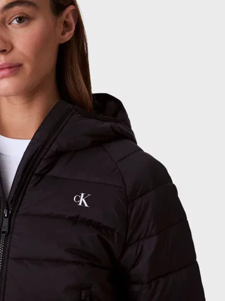 Стеганая джинсовая куртка Calvin Klein Jeans черная