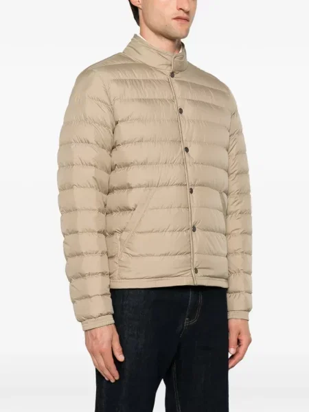 Matlasat geacă Moncler cu autograf