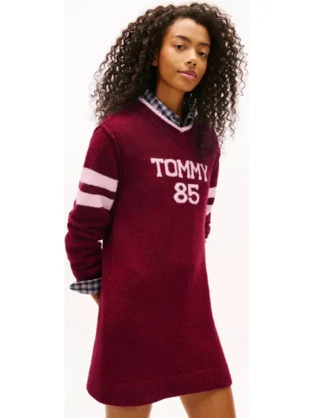 Tommy Jeans Rochie cu adaos de lână bordo