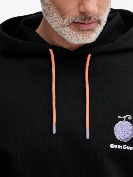 Hanorac cu glugă Benetton cu imagine cu cordon negru