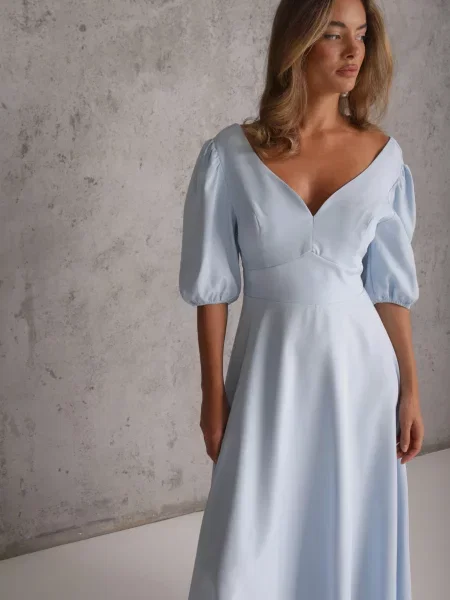 Rochie de seară evazată cu bufanți și tip cravată la spate Nolesa albastră