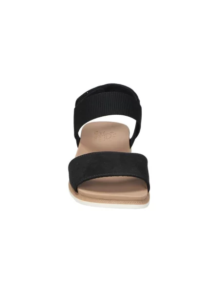 Top Skechers crna