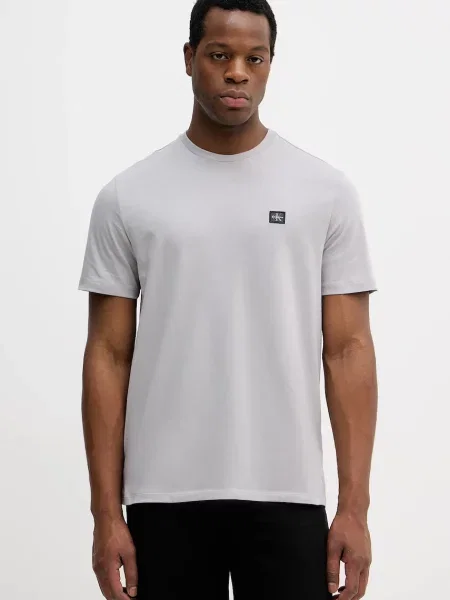 Тениска Calvin Klein Jeans с апликация черно