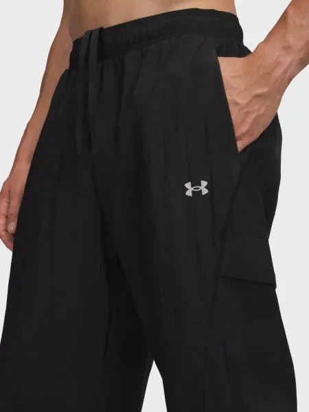 Спортивные штаны Under Armour черные