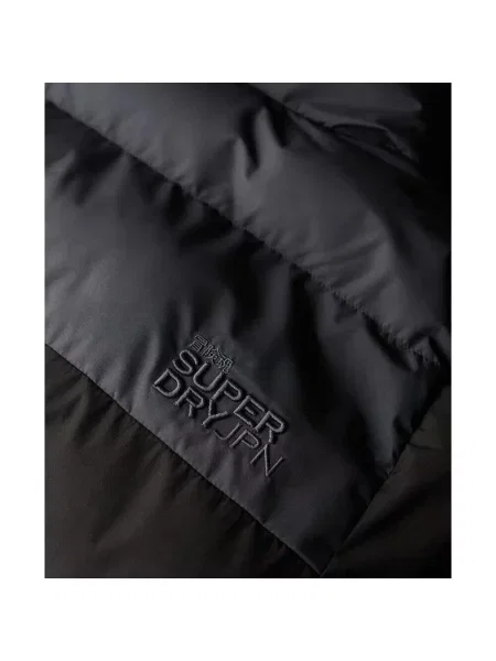 Kurtka puchowa Superdry czarna