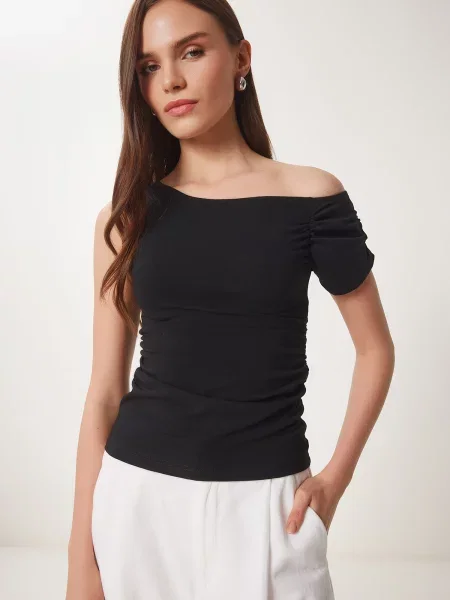 Happiness İstanbul Tricou negru