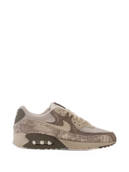 Top Nike
