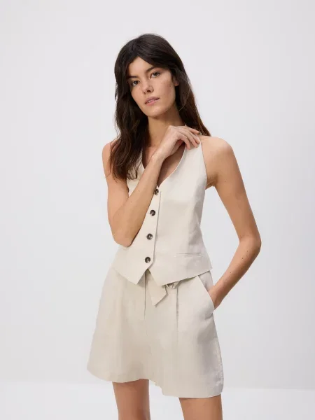 Reserved Шорти з домішкою льону бежевий