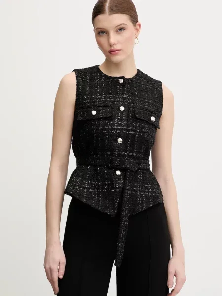 Joop! vestă un singur rând de negru