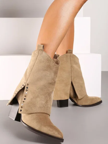 Botine Movene bej