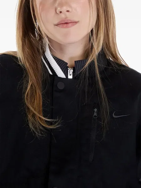 Top sport Nike din fleece plisat fără mâneci alb
