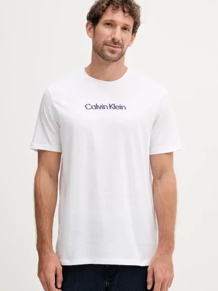 Тениска Calvin Klein Jeans с принт бяло