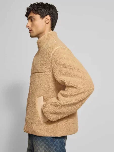 Kurtka ze sztucznego kożuszka Maison Kitsune beżowa