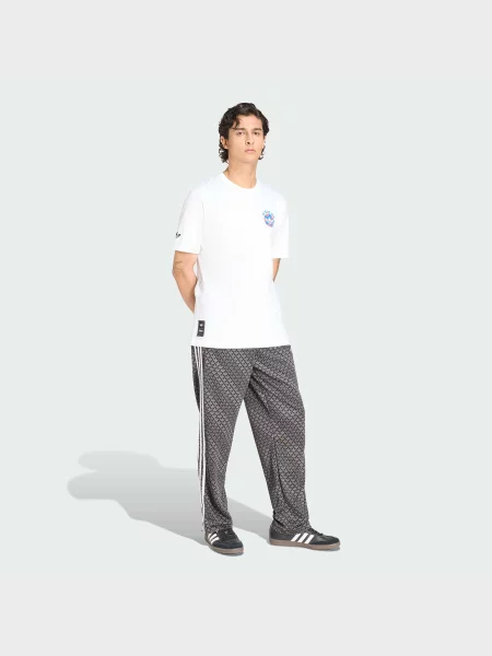 Футболка adidas Graphics білий
