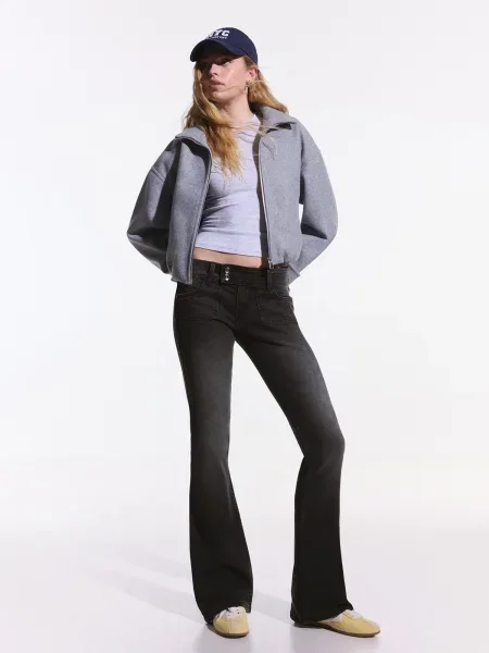 Bershka Kavbojke denim črn