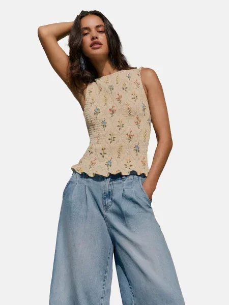 Top Friends Like These galben