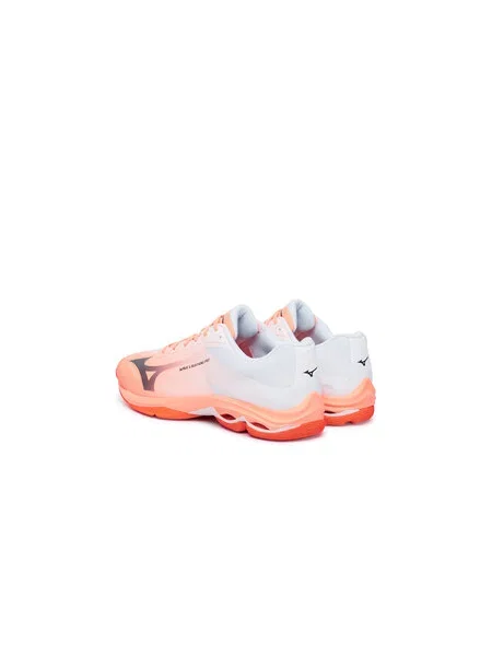 Batai uždaroms aikštelėms Mizuno Wave Lightning Pro Koralų