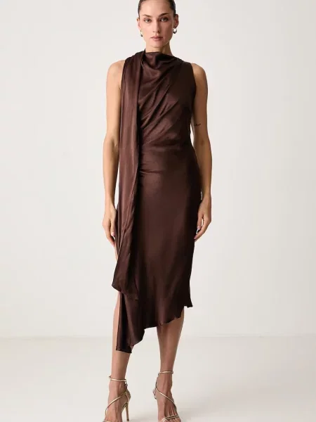 Bardot rochie din vâscoză VALENTINE maro