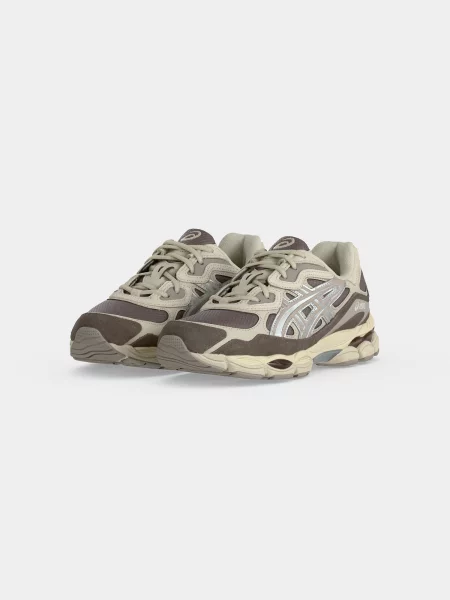 ASICS SportStyle Nízke tenisky GEL-NYC krémová / ťavej srsti / svetlohnedá