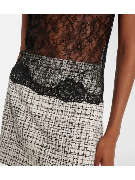 Top Valentino din dantelă negru