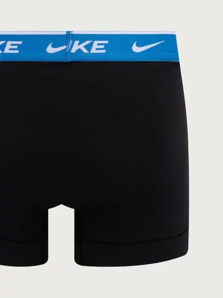 Боксеры Nike
