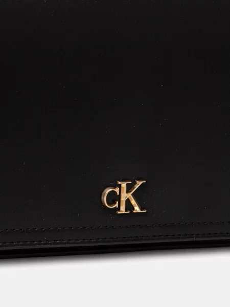 Calvin Klein Válltáska fekete