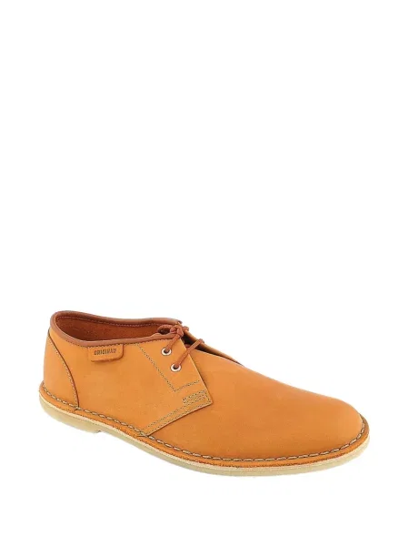 Ниски обувки Clarks Originals с връзки с дантела оранжево