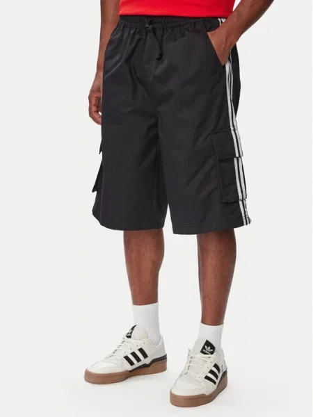 Adidas Kratke hlače iz tkanine Adicolor Cotton Twill Cargo Shorts črna