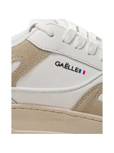 Sneakersy Gaëlle Paris zamszowe białe